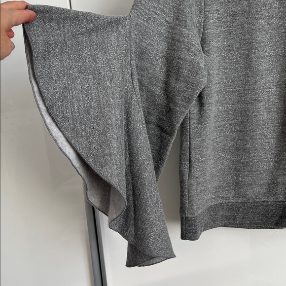 RACHEL ROY Gray Sweatshirt with Ruffle Sleeves and Pearl Accent, Size M - Picture 4 of 10